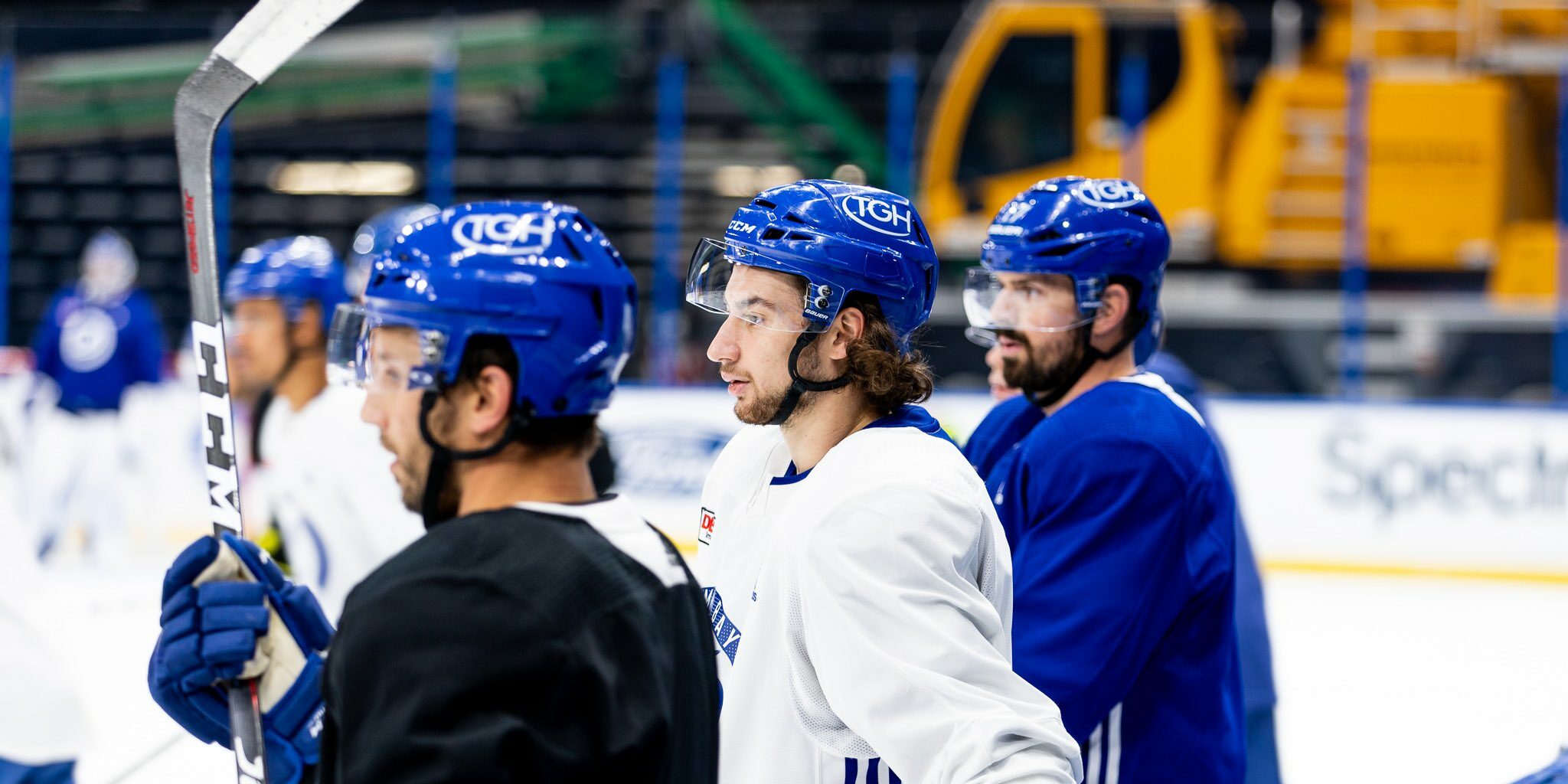 Cirelli and other lightning players at practice