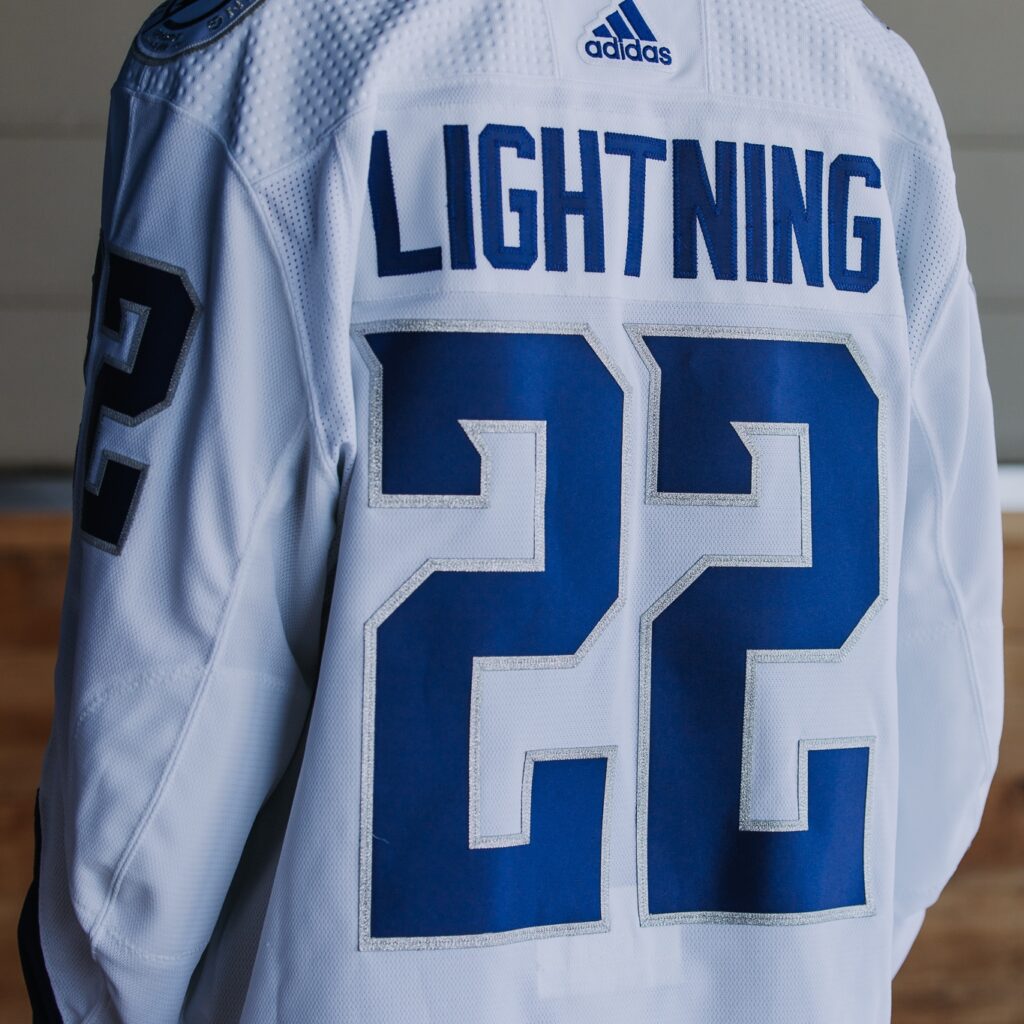 Tampa Bay Lightning Unveil New 2022 Stadium Series Jerseys - Opinion