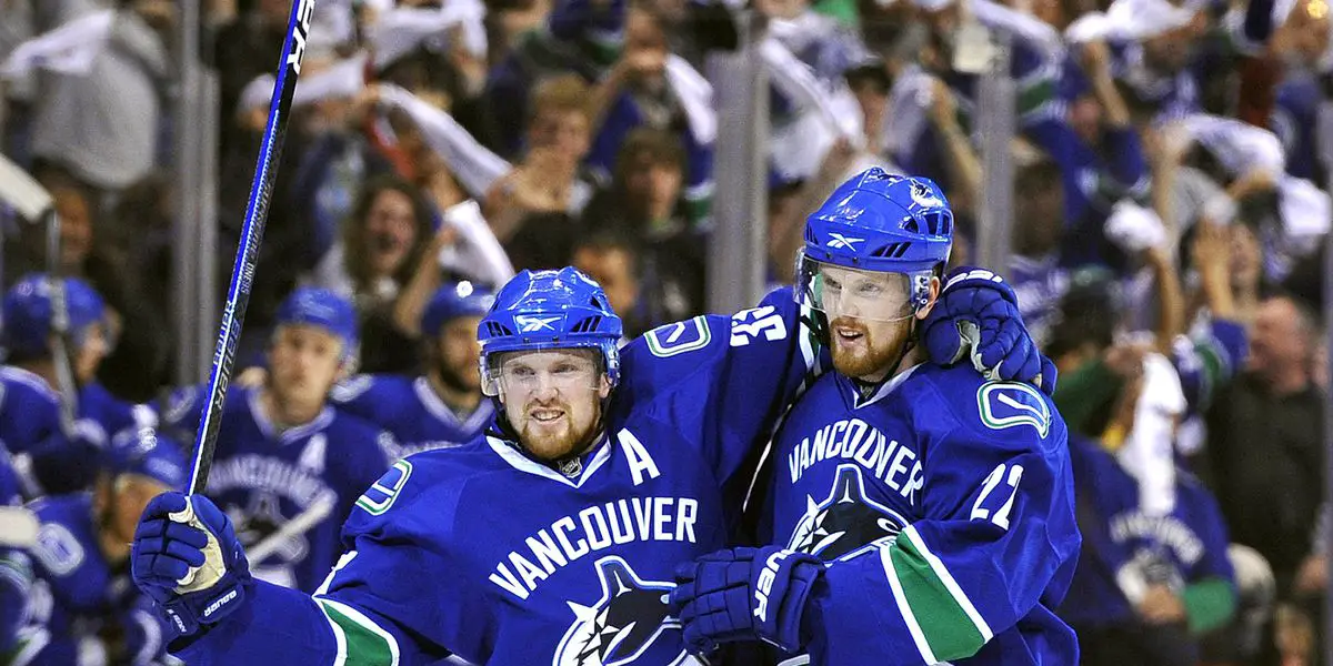 Daniel Alfredsson, Daniel Sedin keep an eye on their former teams