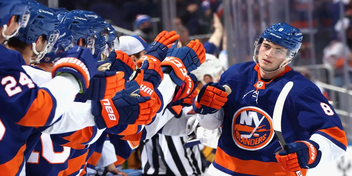 New York Islanders sign RFAs Noah Dobson, Alexander Romanov, Kieffer  Bellows to contracts - Daily Faceoff