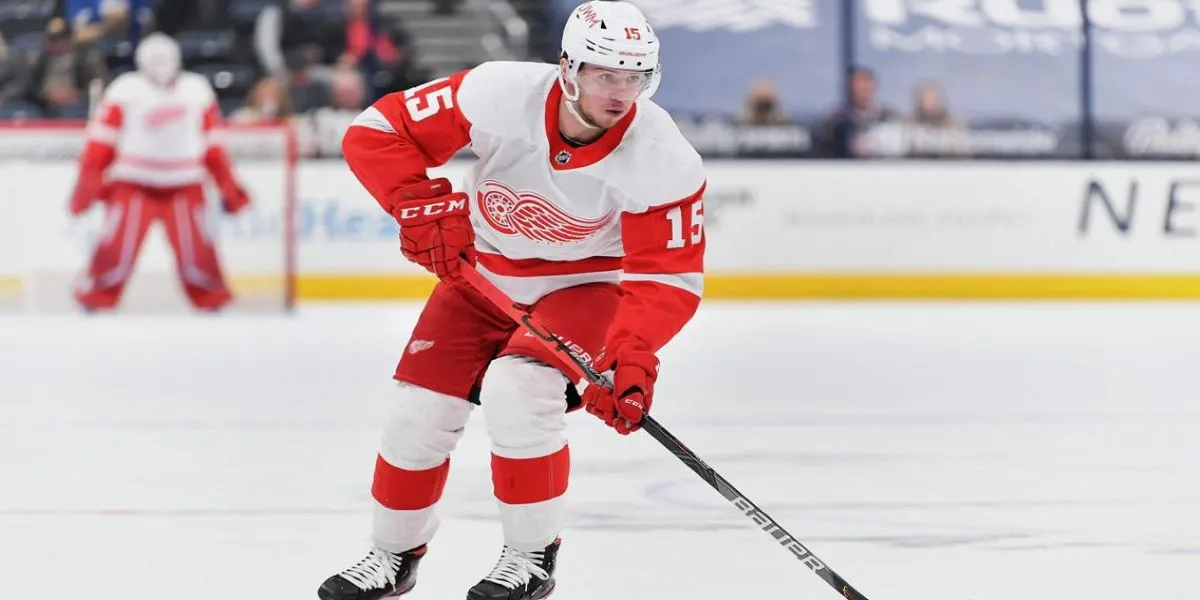 Jakub Vrana brings Red Wings creativity, speed, good shot 