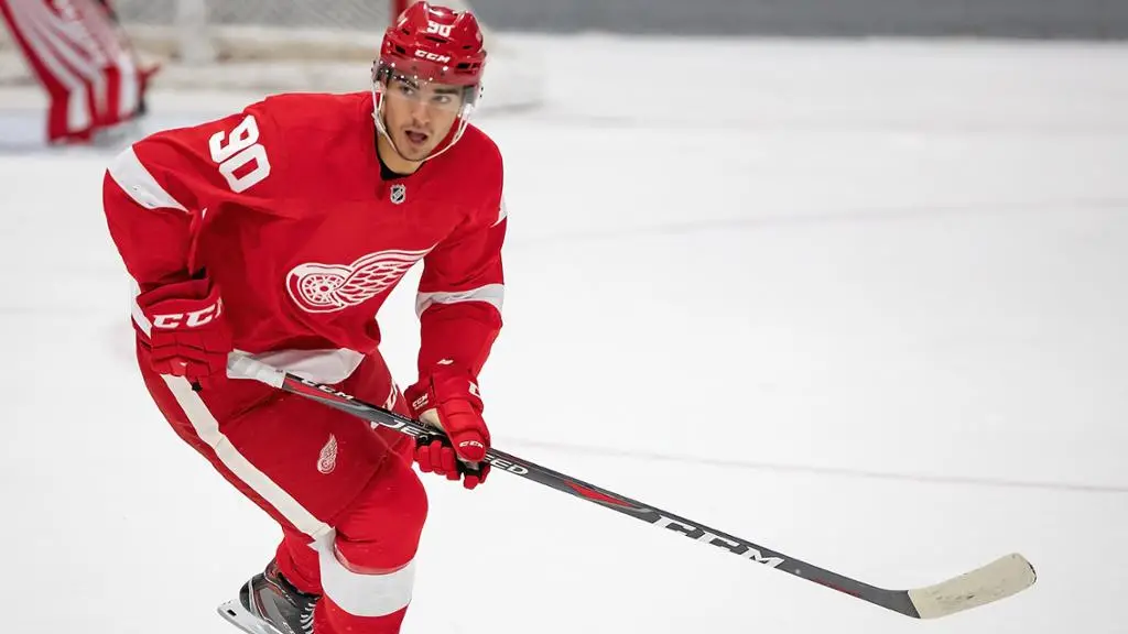 Red Wings reduce roster to 33; Rasmussen back to juniors