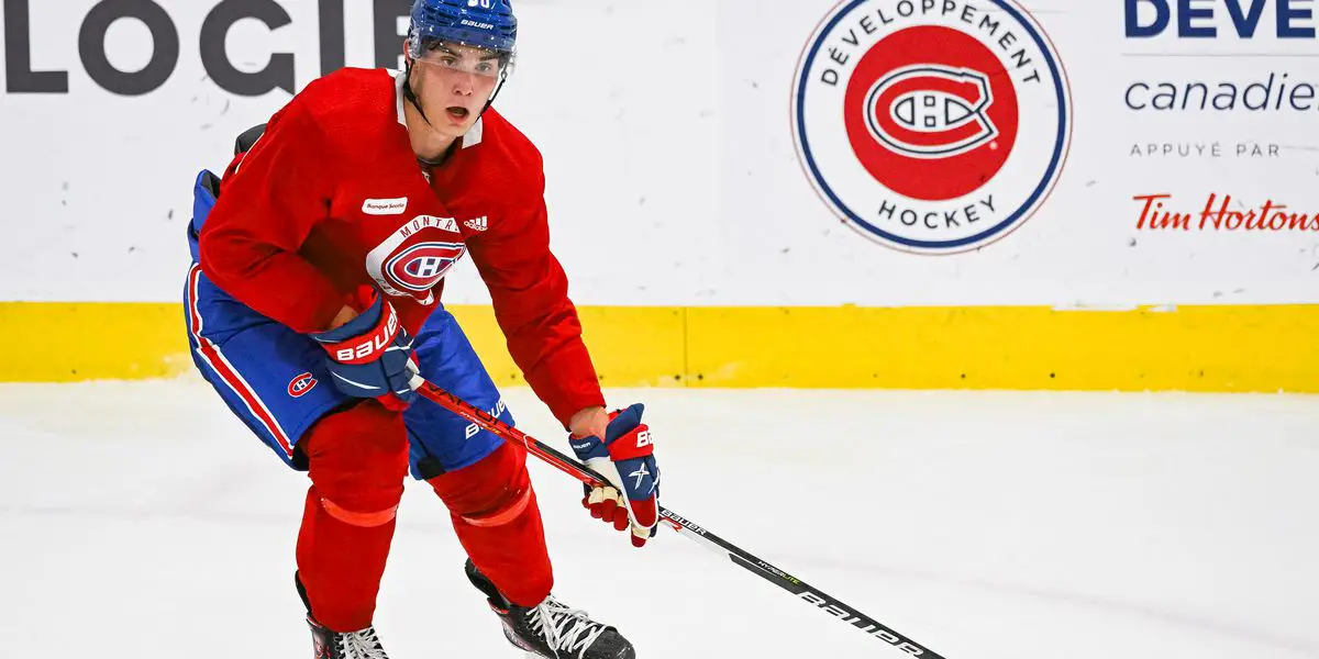 Canadiens Using Dach On Slafkovsky Line For Important Reasons