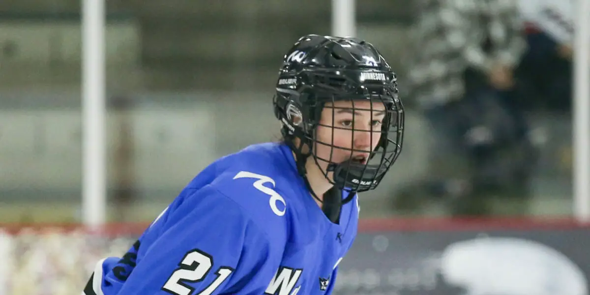 An action headshot of Minnesota Whitecaps forward Liz Schepers.