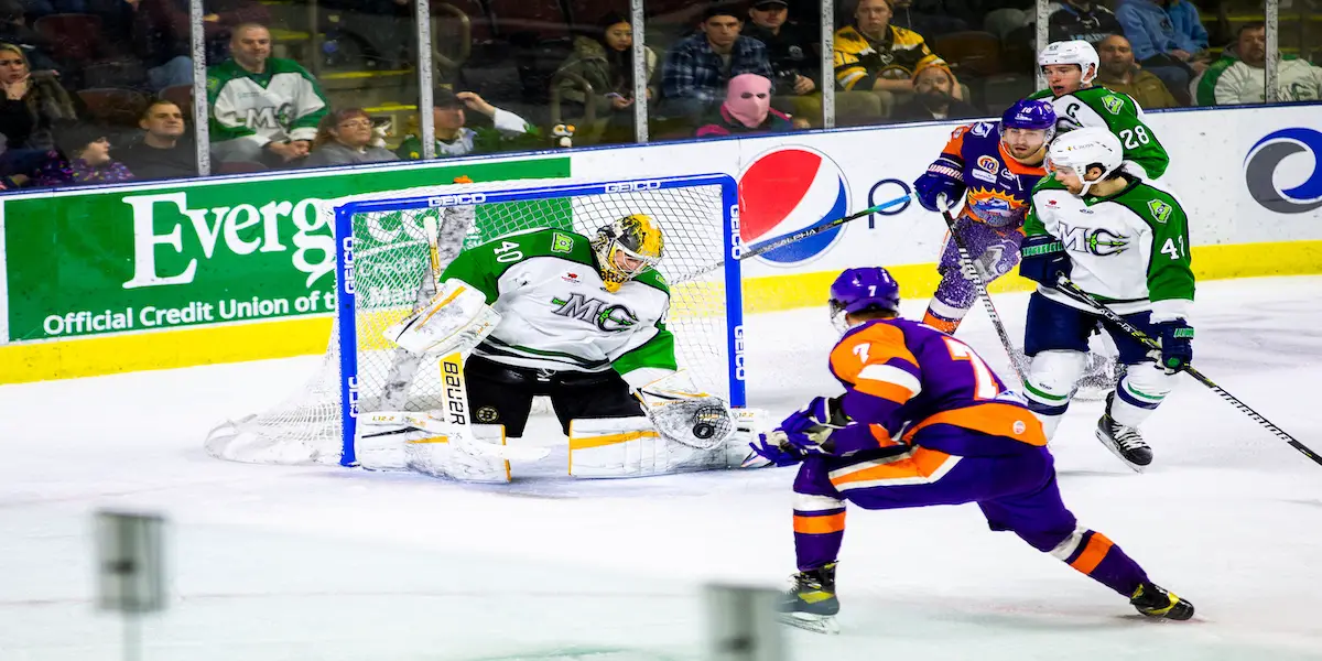 The Maine Mariners inaugural season has officially begun! : r/ECHL