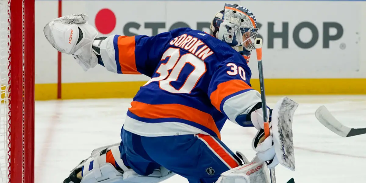 Islanders Beat Lightning 5-1 On The Back of Semyon Varlamov