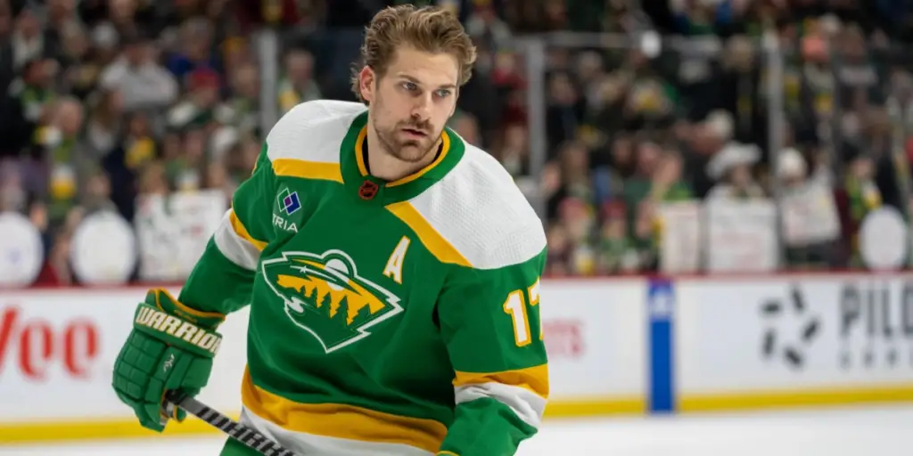 Marcus Foligno Re-Signed by the MN Wild | Inside The Rink