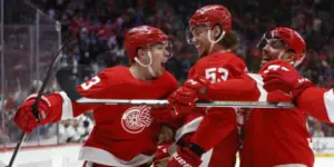 Daniel Sprong scores for the Detroit Red Wings