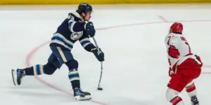 Luca Del Bel Belluz scoring his first goal in his first shift of his first NHL game