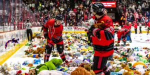 Cyclones Teddy Bear Toss