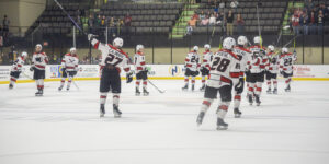 Nailers salute the home crowd.
