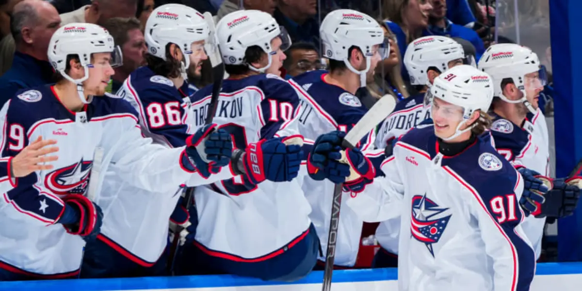 Kent Johnson Celebrates Goal With Team