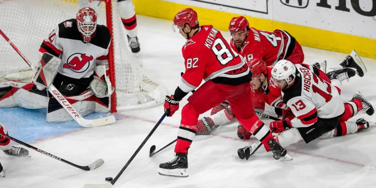 NHL Game Preview: Carolina Hurricanes at New Jersey Devils with Line Combinations 12/27/2024