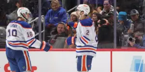 Edmonton Oilers skating