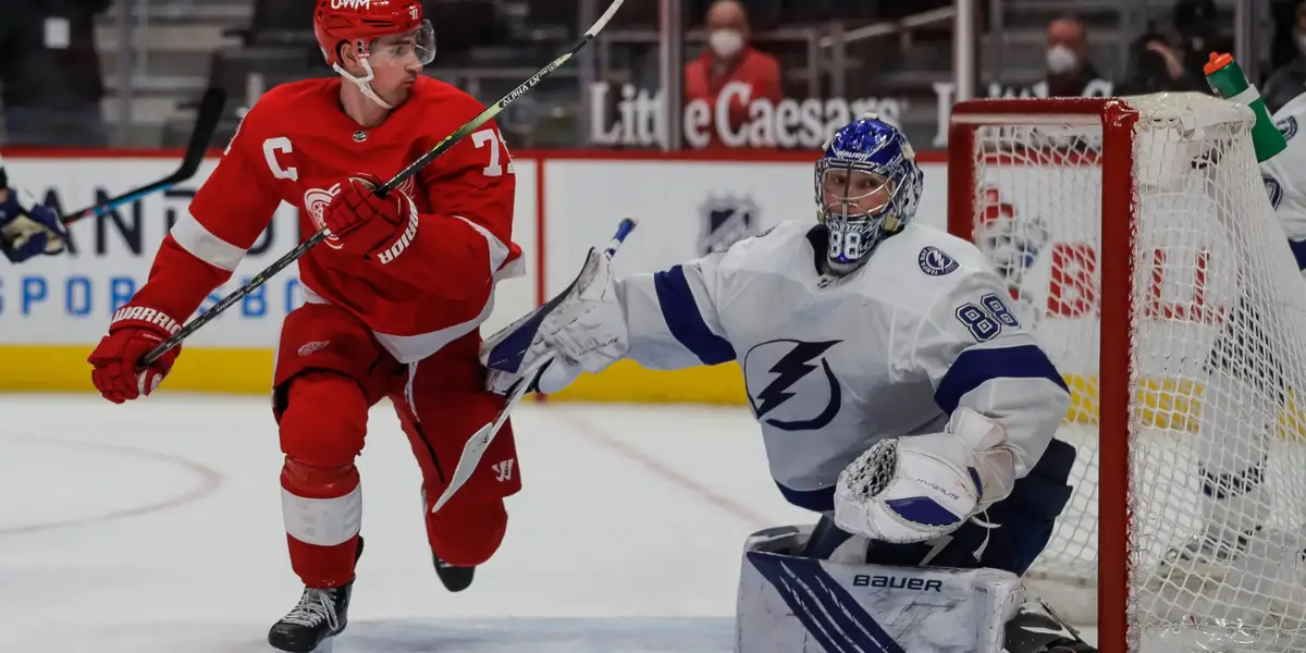 NHL Game Preview: Tampa Bay Lightning at Detroit Red Wings with Line Combinations 1/25/2025