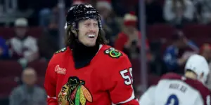 Tyler Bertuzzi skating for the Chicago Blackhawks