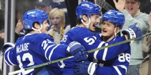 The Toronto Maple Leafs celebrate a goal