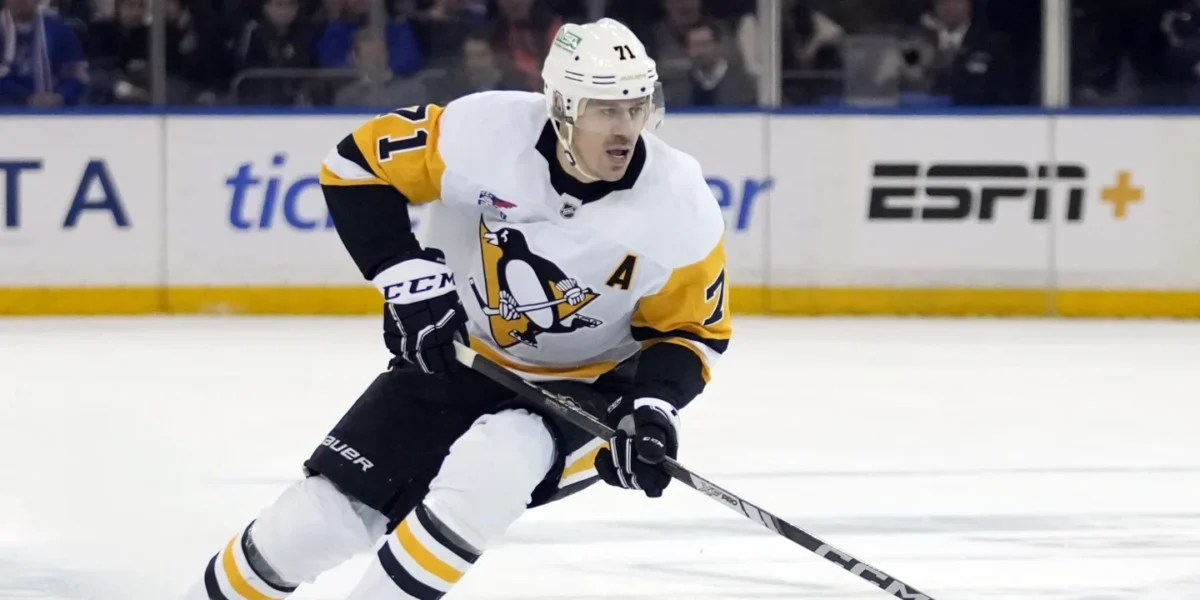 Evgeni Malkin skating for the Pittsburgh Penguins