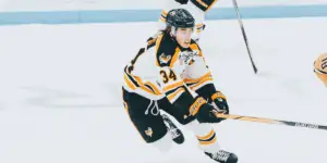 Will Zellers skating in the USHL
