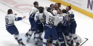 Breaking: Abbotsford Canucks Win Calder Cup