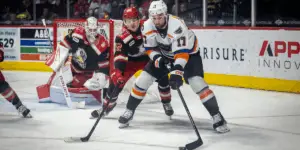 AHL: Lehigh Valley Phantoms Re-Sign Captain