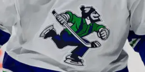 AHL: Abbotsford Canucks Re-Sign Two Forward & A Defenseman
