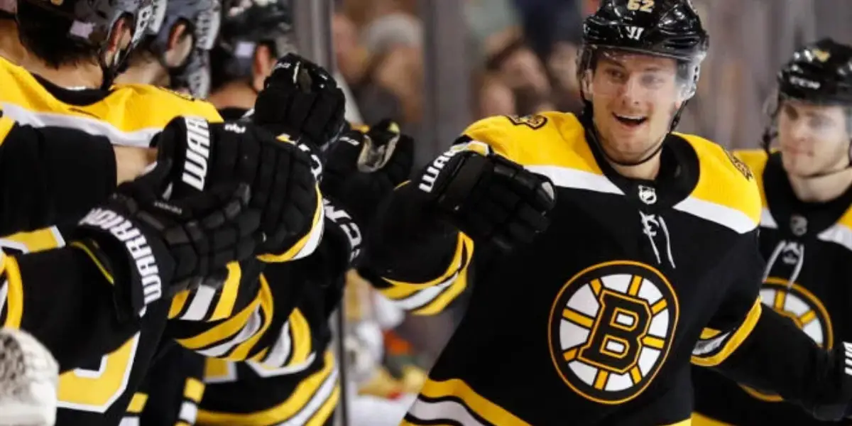 Sean Kuraly Returns To Boston Bruins