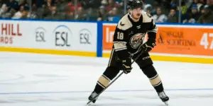 Pierrick Dubé Heads Overseas