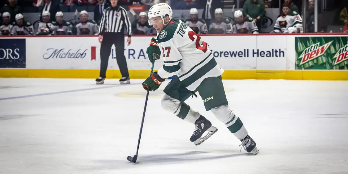 AHL: Hershey Bears Sign Luke Toporowski