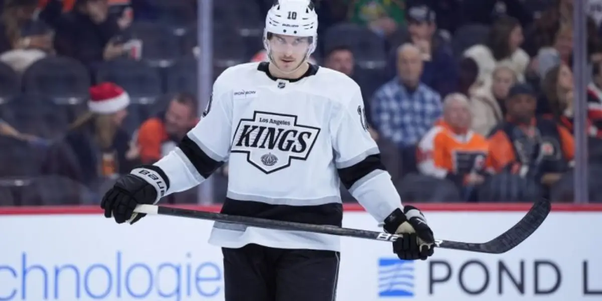 Boston Bruins Sign Tanner Jeannot