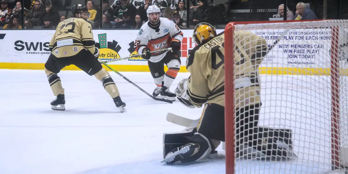 Casey Carreau skating in the ECHL
