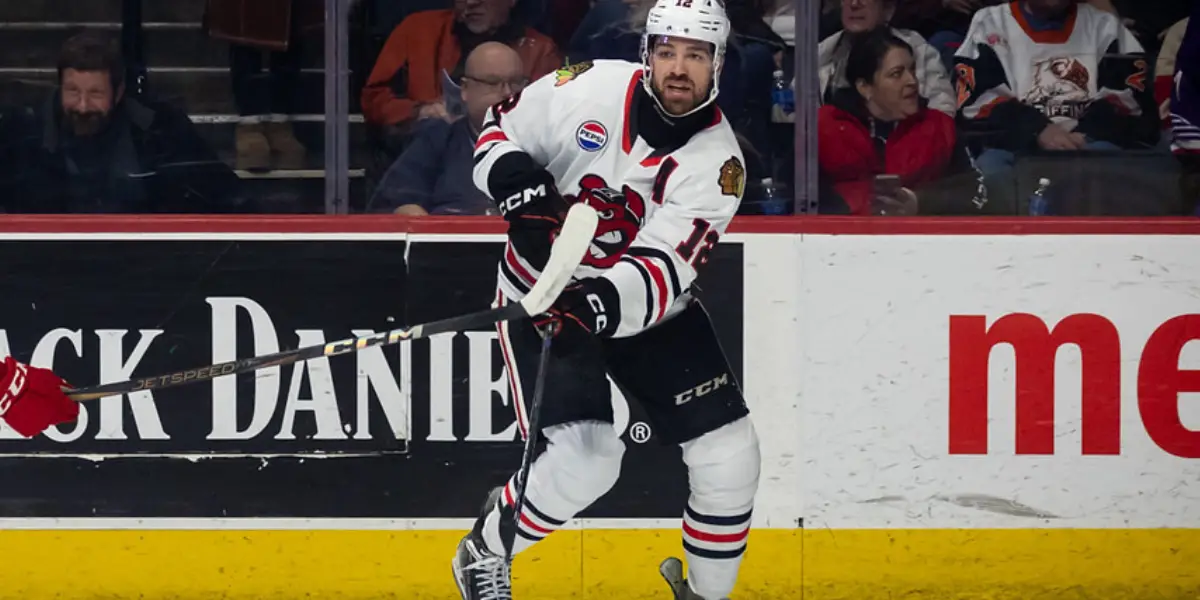 AHL: Zach Sanford Signs Overseas