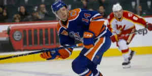 AHL: Cameron Wright Signs Overseas