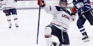 AHL: Ontario Reign Sign Hudson Schandor